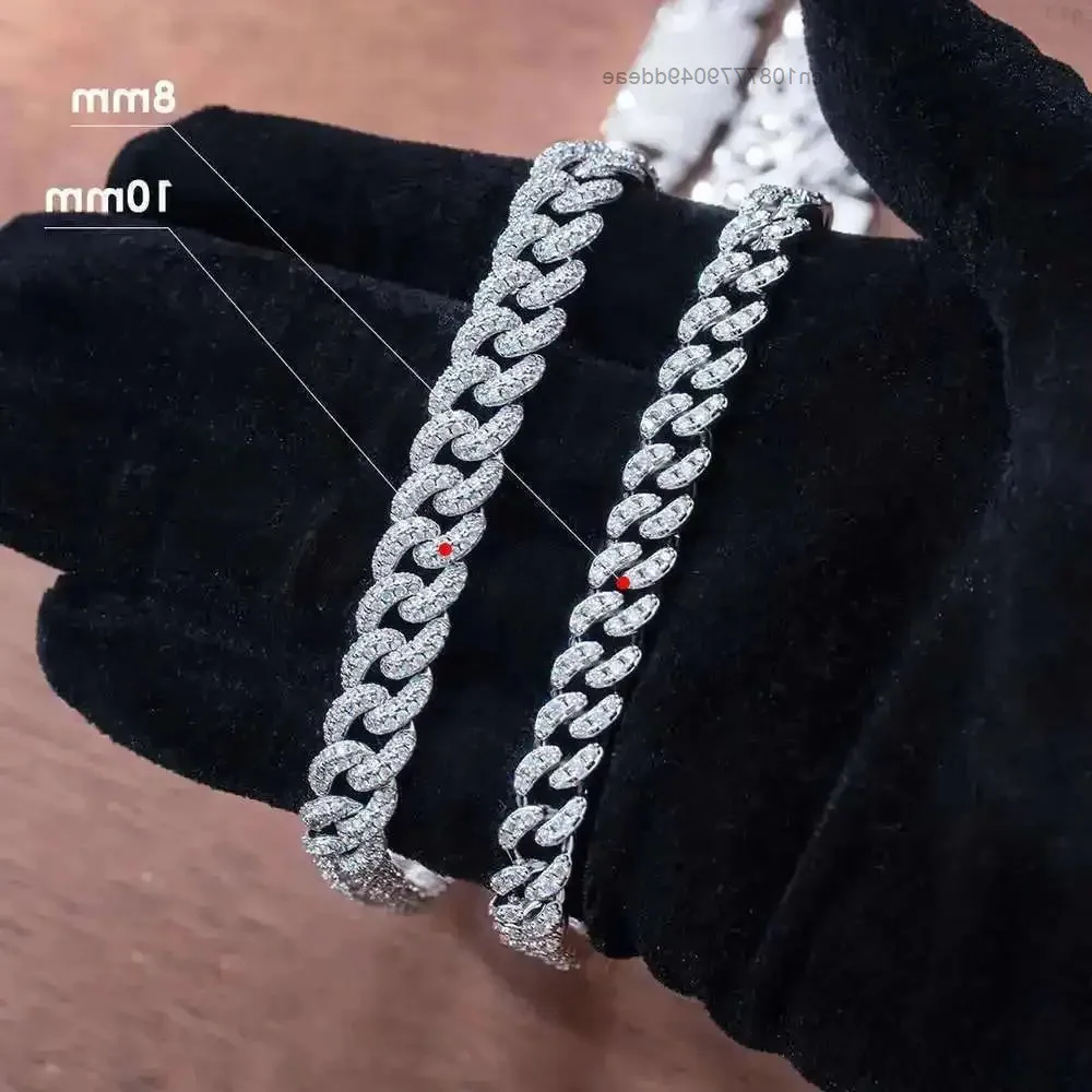 

Custom Hip Hop 8mm Cuban Necklace Vvs Moissanite Custom Silver Men Women Luxury Cuban Necklace