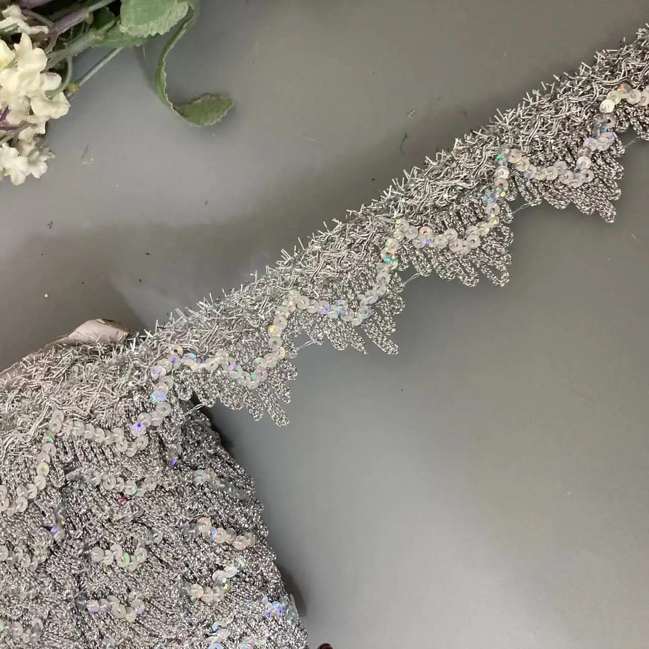 1 Meters 4cm Silver Glitter Lace Filigree Folk Dance Costume Accessories Bead Webbing Craft Lace Trims Dresses Curtain Sewing