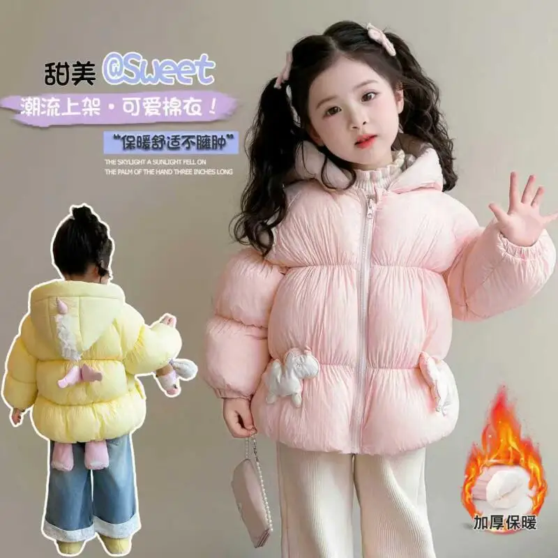 

Детская зимняя куртка 2025 года в стиле кавайи с аниме-принтом, новая, теплая, на хлопковой подкладке, с капюшоном, модная, милая и удобная, для девочек, в стиле принцессы