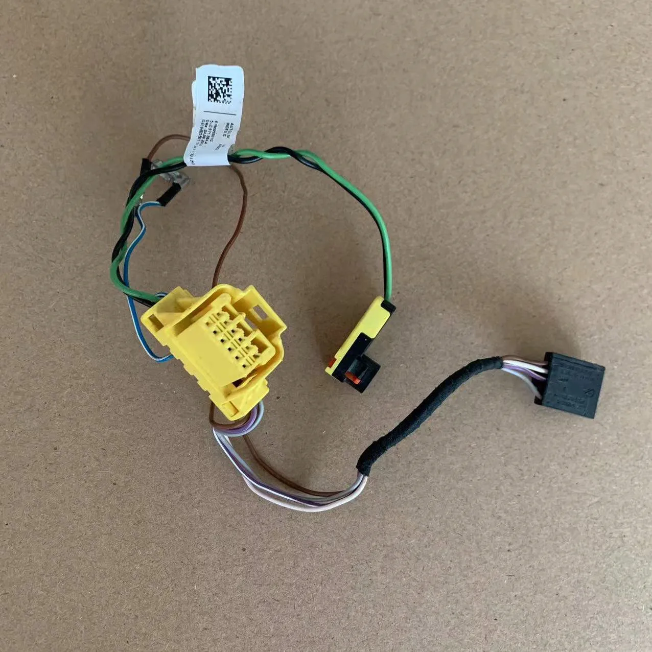 

For VW Golf 7 Passat B8 T-roc arteon touran POLO AW multi-function steering wheel wire 5G0971584L 5G0971584G 5G0971584S