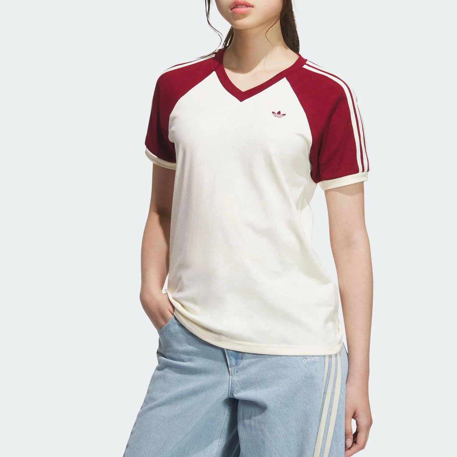 

Adidas genuine Trefoil Women's V-neck Breathable Sporty Patchwork Short Sleeve KE6163