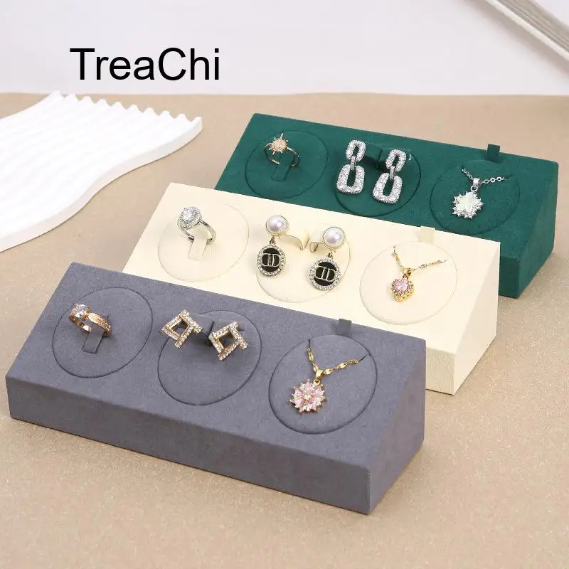 support-de-presentation-de-bijoux-a-3-niveaux-en-microfibre-biseaute-pour-bagues-boucles-d'oreilles-et-pendentifs-accessoires-de-presentation-de-bijoux-selectionnes-pour-les-magasins-de-bijoux
