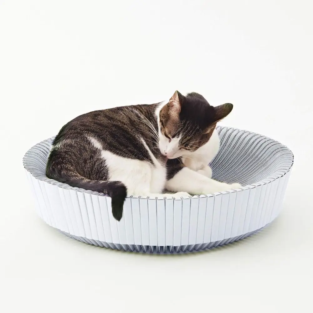 

Pearl White Cat Scratching Lounge Bed Bundle