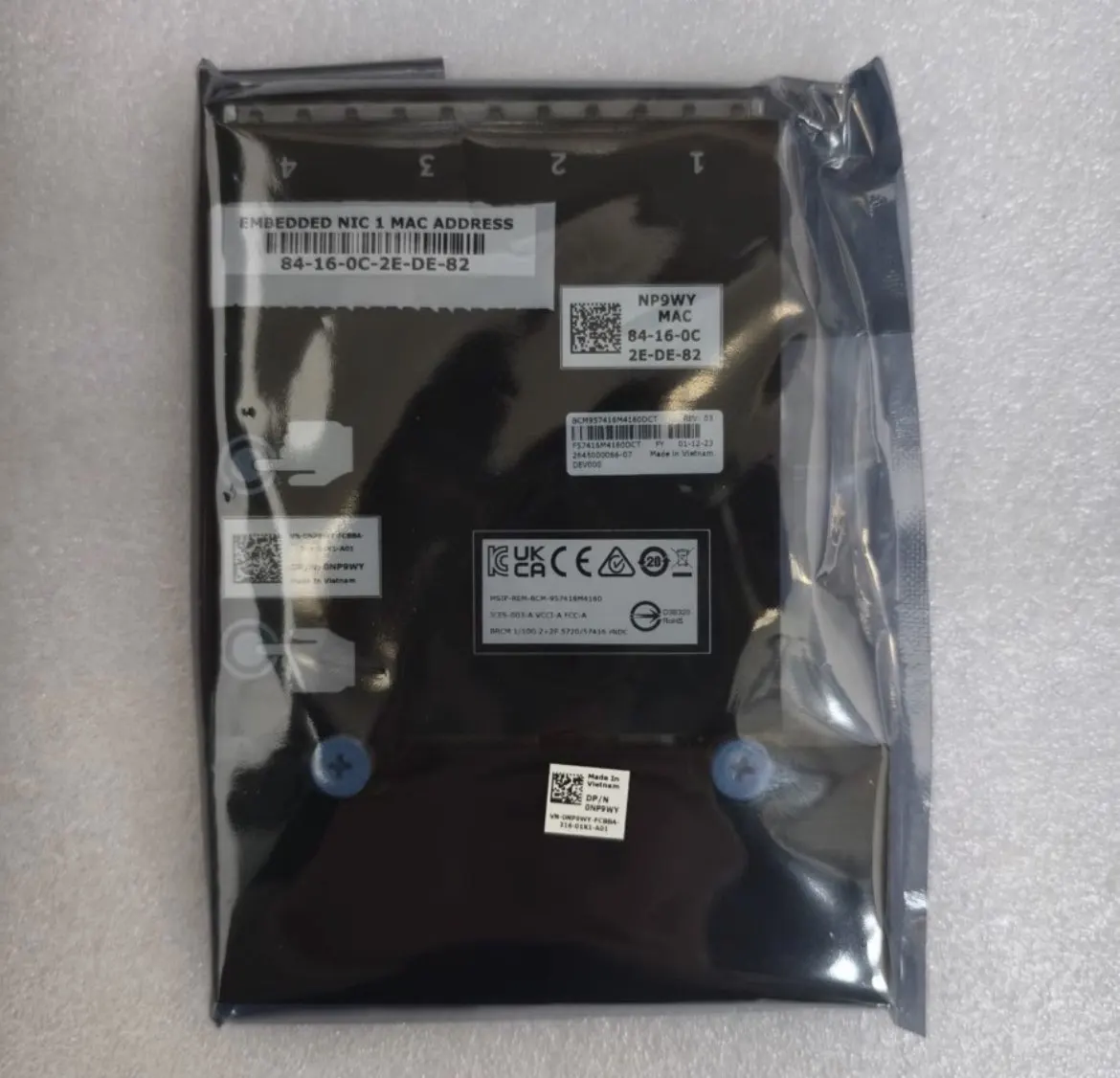 

NP9WY для Dell 57416, 4-портовая карта PCI-Express 10 Гбит/с с разъемами RJ-45, 0NP9WY