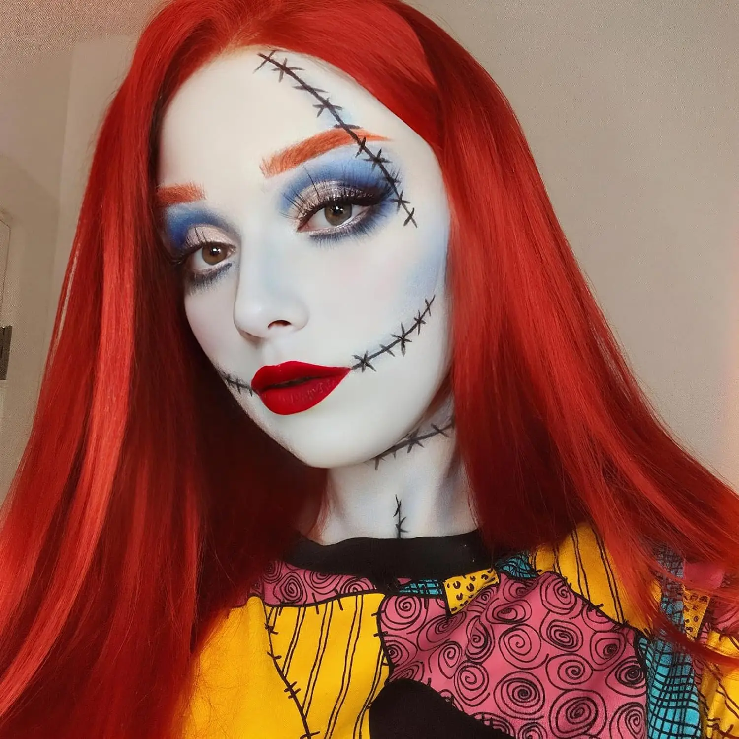 Halloween Horror Nacht Anime Perücke Sally Cosplay Perücken Rote lange gerade Kunsthaarperücke