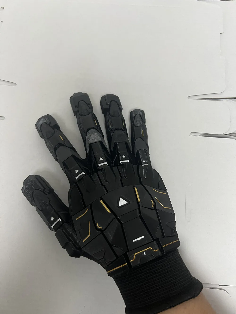 Gothic Techwear Exoskeleton Gloves 3D Printing Handmade Gluing Punk Mechanical Gloves Wearable Hand Armor Cosplay Props
