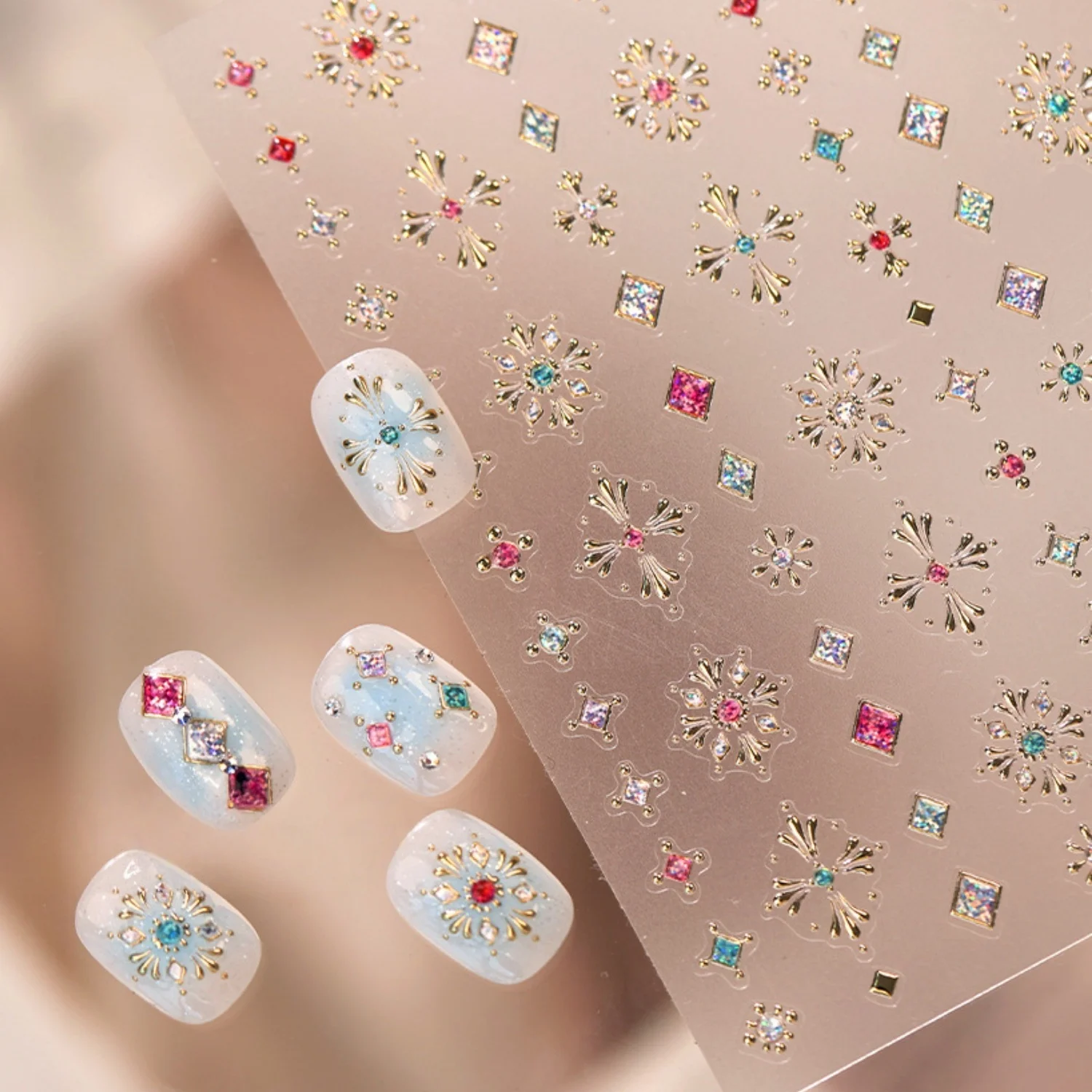 Luxuriöse Barocke Nagelaufkleber 5D Vintage Palast-Muster Schneeflocken Quadratische Farbige Edelstein-Diamant Nagelkunst-Sticker Eleganter Barocker Edelstil