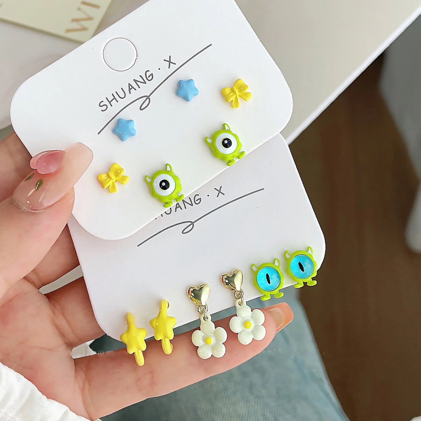 Cute Green Single Eye Monster Earrings Sets for Women Star Flower Pendent Piercing Ear Stud Y2k Accessories Jewelry Girl Gifts