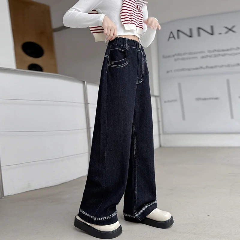 بنطال جينز بناتي بلون سادة لخريف 2025 جديد عصري فضفاض مستقيم الساق واسع الساق من قماش الدنيم للأطفال بعمر 4-14 سنة للأطفال الكبار