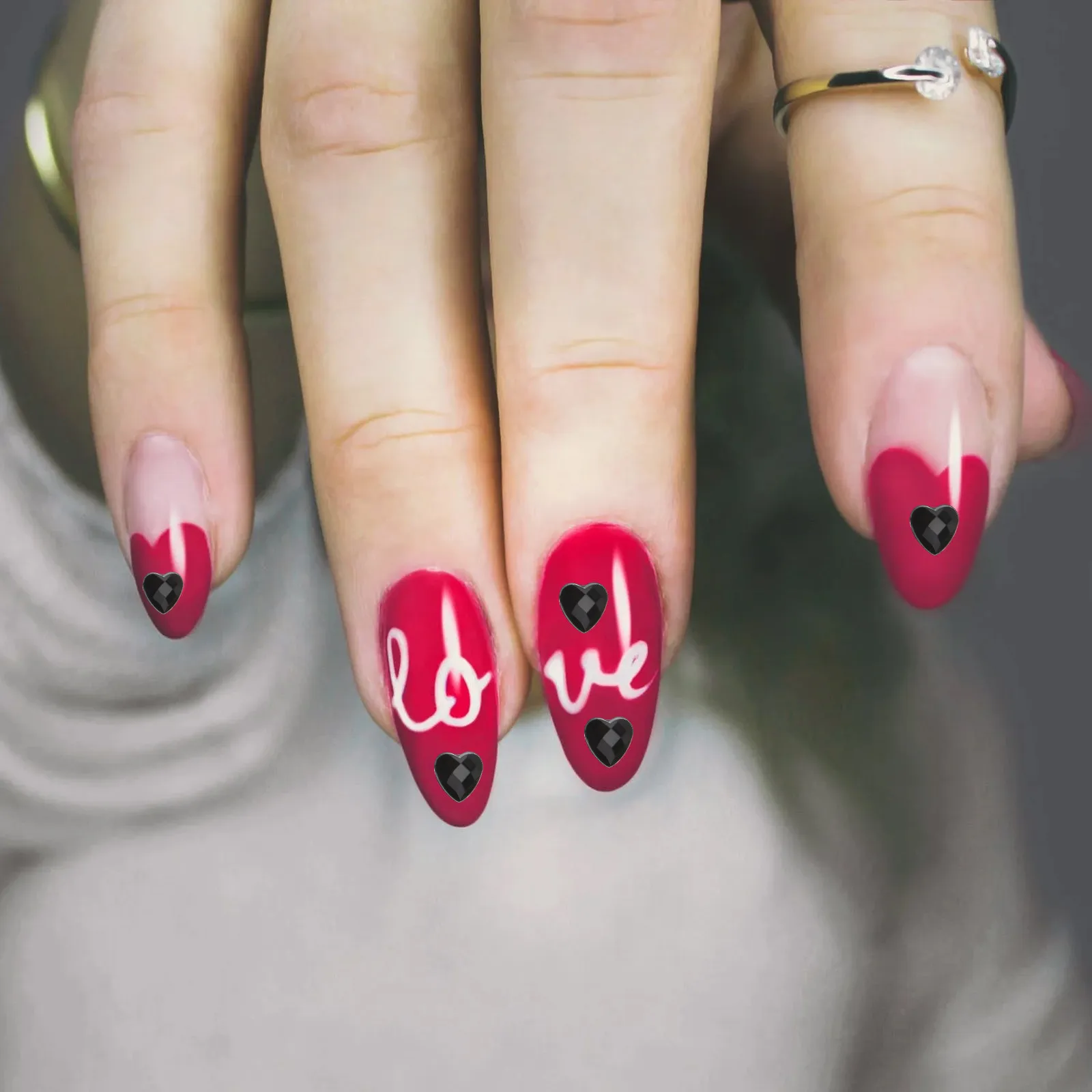 

1Set Heart Shaped Nail Art Charms Rhinestones for DIY Manicure Decoration Elegant At-Home Nail Art Design Manicure Accessories