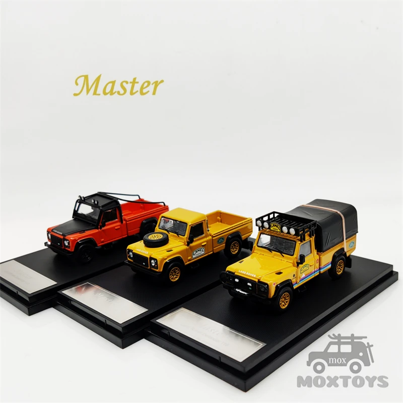 Master 1:64 LandRover Defender Pickup Convertible Diecast Model Car