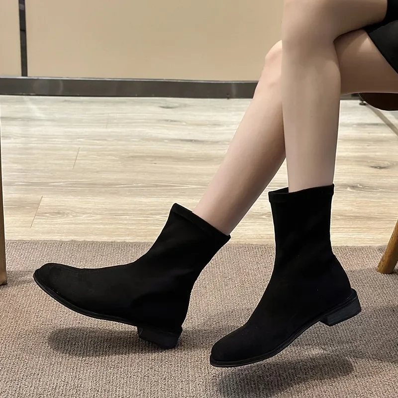 Vintage Women Stretch Sock Boots Fashion Elegant Zippers Shoes Autumn Winter Flats Laides Modern Short Booties