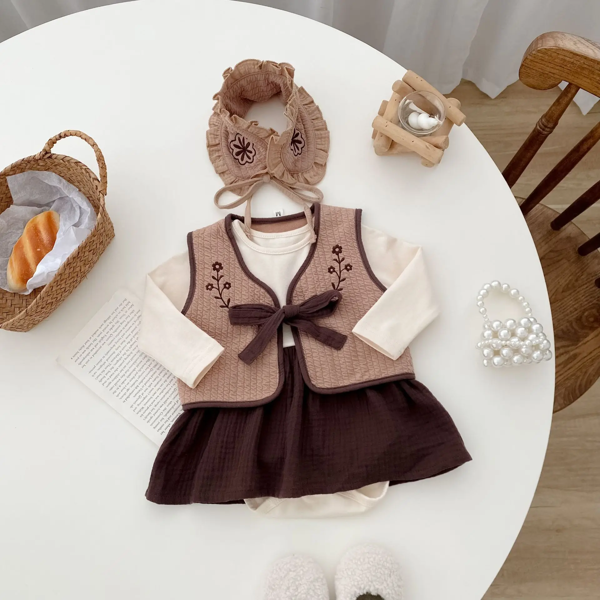 2026 Spring Autumn New Korean Baby Jumpsuit Set Baby Rompers Three Piece Set Baby Spring Bag Fart Clothes