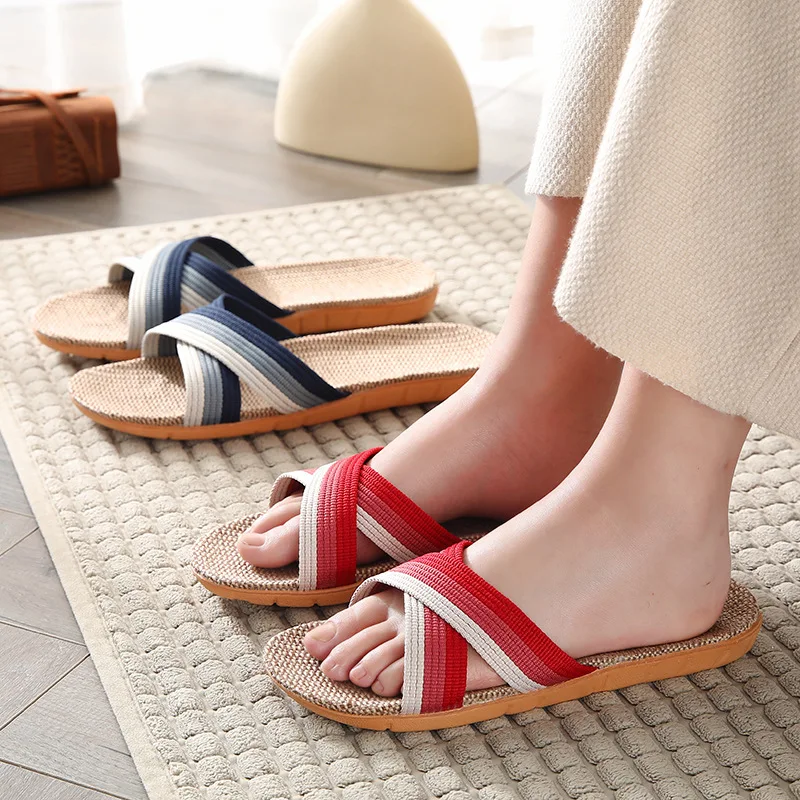 

New Linen Slippers for Men Indoor Home Anti slip and Silent Linen Slippers for Home Use Four Seasons Cool Slippers for Men