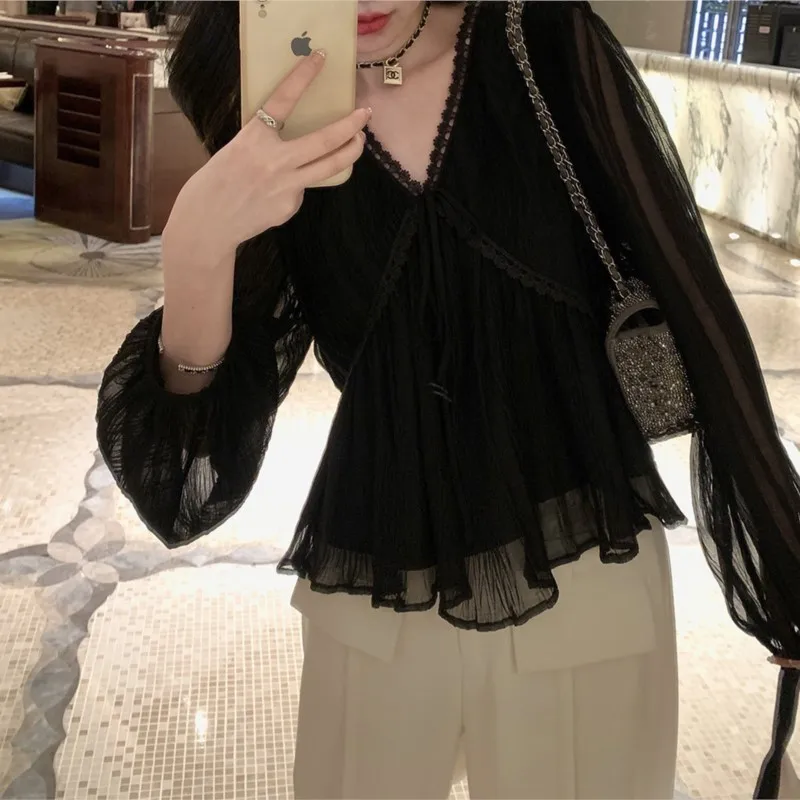 V-neck Lace Shirts for Women Long Sleeve Loose Shirts Plus Size Fat Sister Design Sense, Meat Covering, Bottoming Fashion NS4893