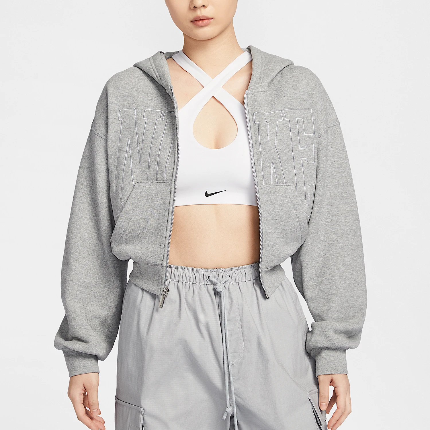 

Женская утепленная спортивная куртка Nike Authentic Sportswear HJ0276-063