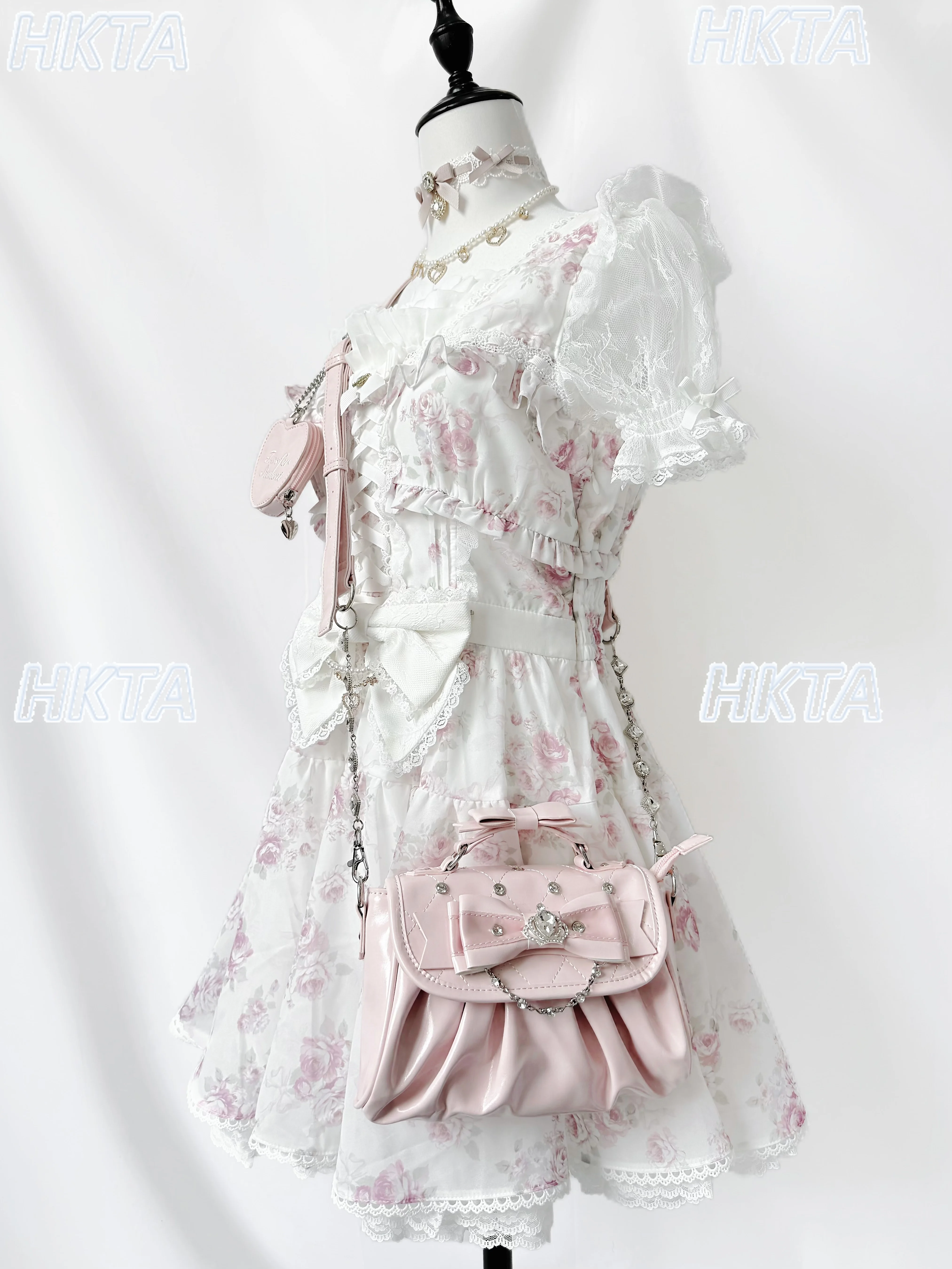 กระเป๋าสะพายข้างสไตล์ญี่ปุ่นแบบดั้งเดิม ประดับโบว์และคริสตัล  กระเป๋าถือลูกไม้สไตล์โลลิต้า แฟชั่นนางฟ้า  กระเป๋าหนัง PU  กระเป๋าโลลิต้า  กระเป๋าเป้