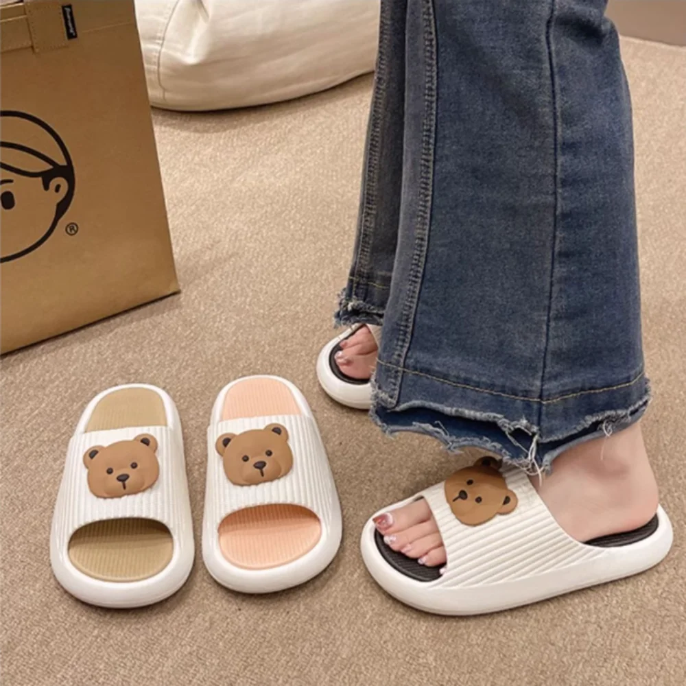 

Fashion Anti Slip EVA Cartoon Slippers Anti Odor Beachwear Flat Slippers Open-toe Shoes Bear Slippers Women Girls
