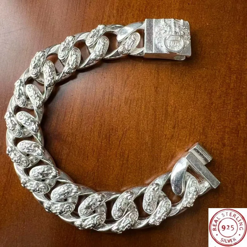 

Vintage Tibetan Silver Lucky Pixiu Bracelet, Exquisite Craftsmanship, Unique Jewelry, Unisex Gift