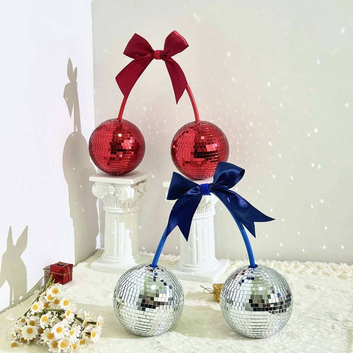 Disco Cherry Handmade Mirror Ball Decoration Reflective Home Decor Aesthetic Ornament Living Room Wedding Holiday Table Display