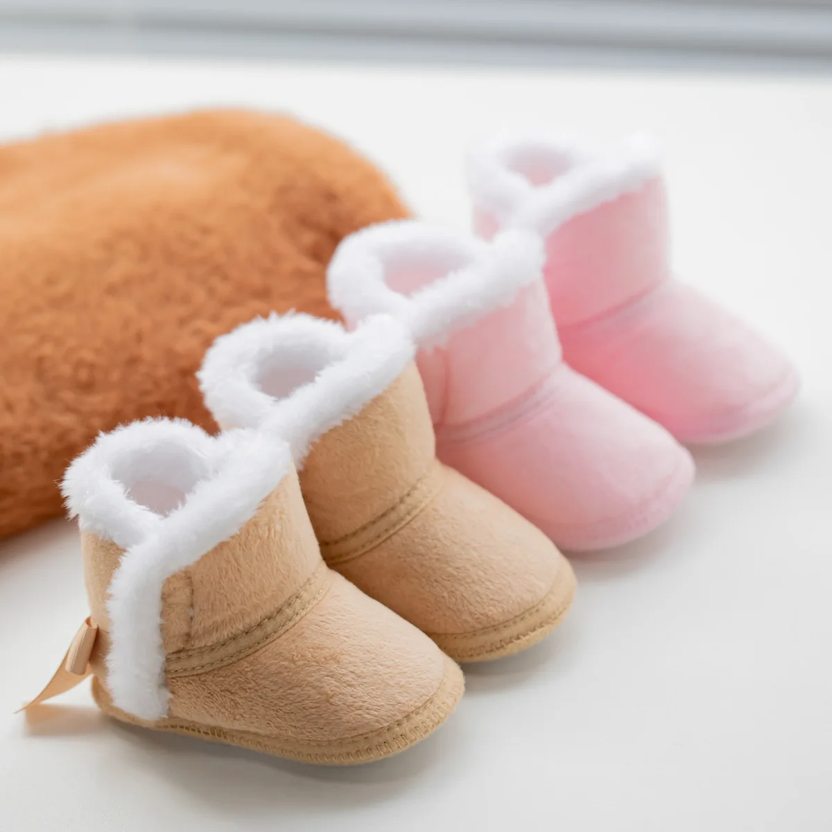 

Fluffy Baby Autumn Winter Boots Baby Girl Boys Winter Warm Shoes Solid Fashion Toddler Fuzzy Balls First Walkers Kid Shoes 0-18M