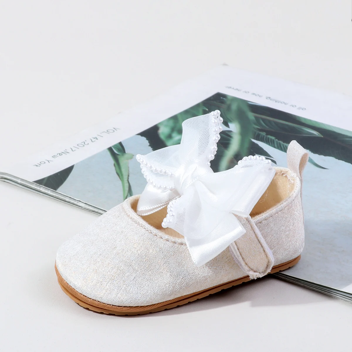 

Туфли принцессы для новорожденных 0-18 месяцев, повседневная обувь с детским бантом, нескользящая тканевая подошва, плоская подошва из искусственной кожи, украшение в стиле Мэри Джейн