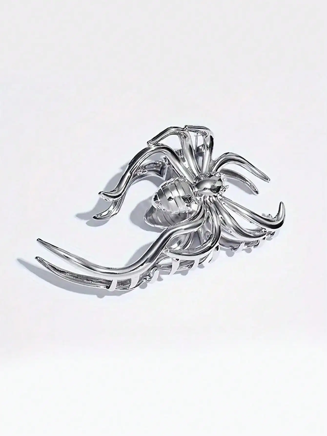 1 Pcs Spider Shape Hair Claw Clip Silver Metal Gothic Halloween Hair Grab Clip Punk Hair Accessory For Women Girls