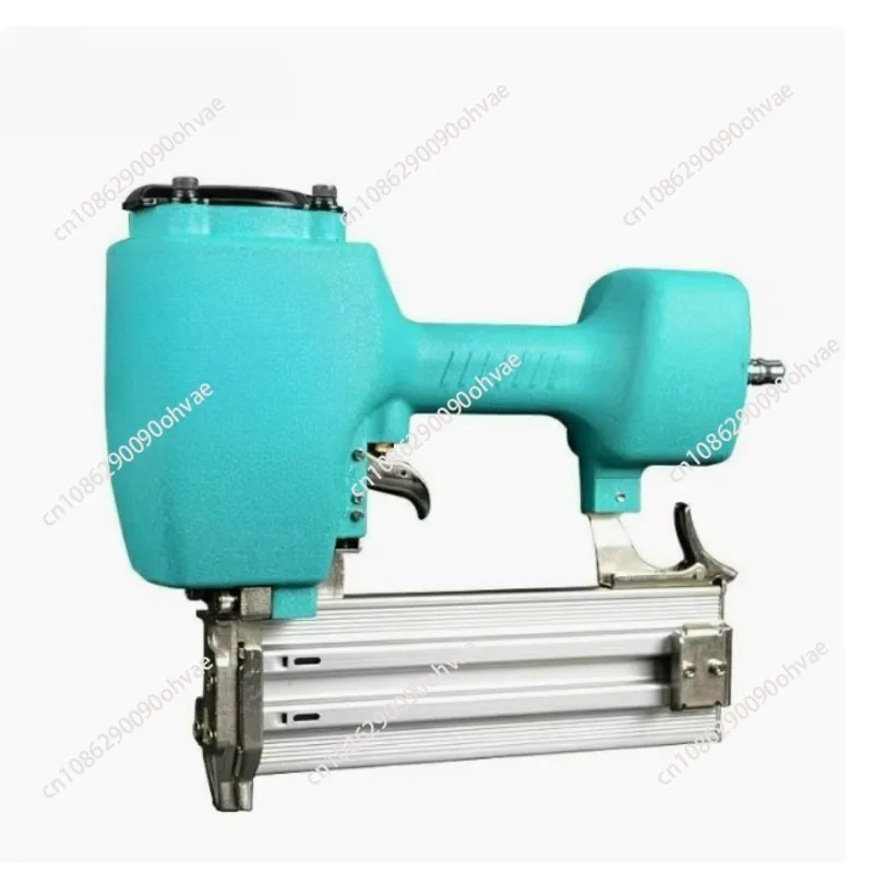 Cement concrete continuous beating straight nails Air exhaust gun Woodworking trough decoration Pneumatic steel nail gun