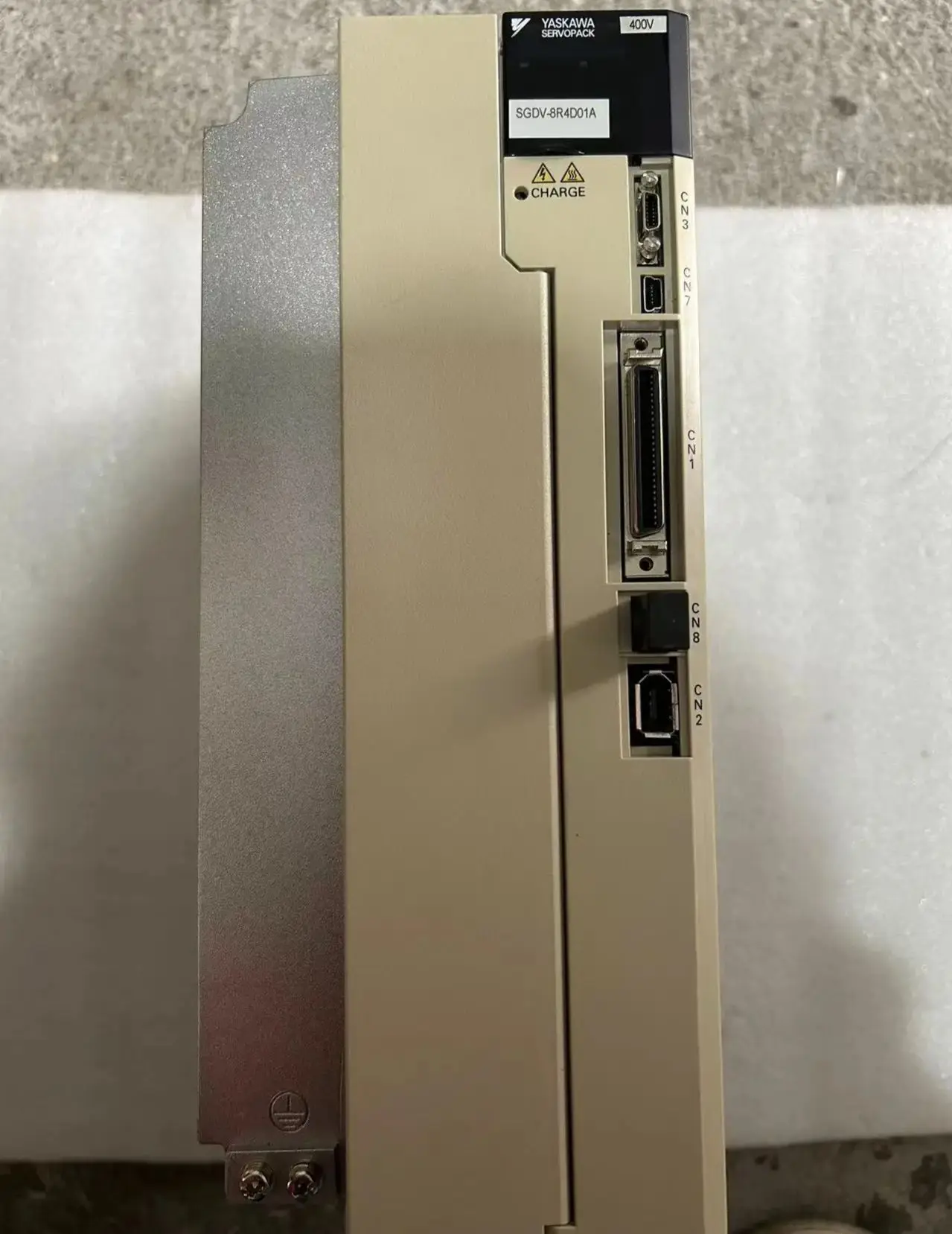 SGDV-8R4D01A Brand New Servo Drive，Fast shipping