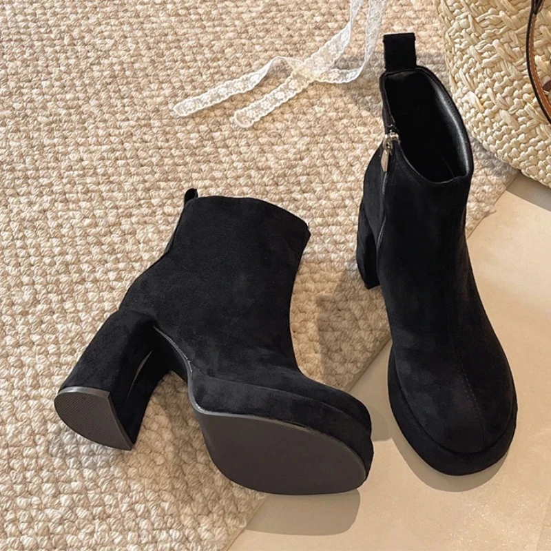

Женские ботильоны на высоком каблуке, зимние замшевые туфли на массивном каблуке, новинка 2025, элегантные модельные туфли-лодочки, модные зимние ботинки Mujer Chelsea Botas