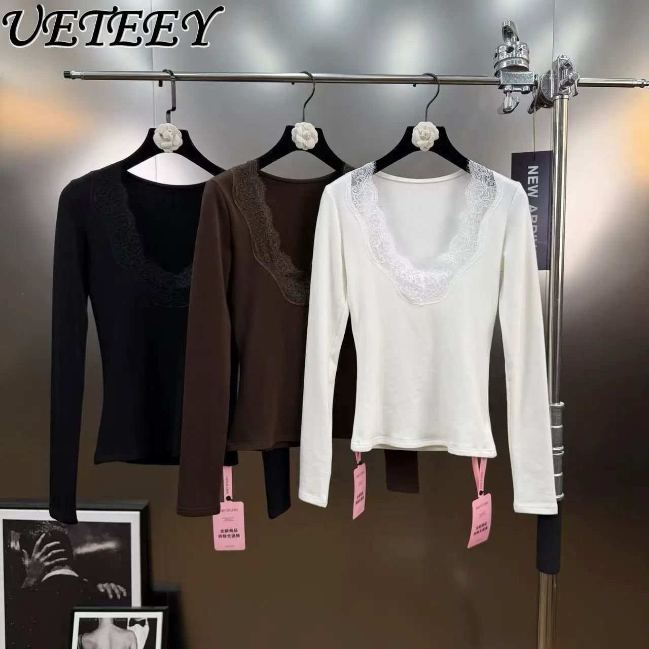 

2026 Spring New Design Lace Patchwork V-neck Long Sleeve T-shirt Women Slim Fit Pure Desire Stretch Black Top Tshirts Female