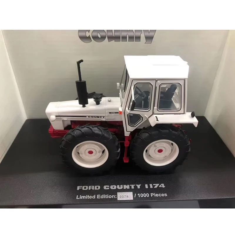 UH moulé sous pression 1:32 échelle COUNTY 1174 tracteur alliage métal ingénierie modèle de voiture Collection Souvenir affichage cadeau 6211 6212 6214