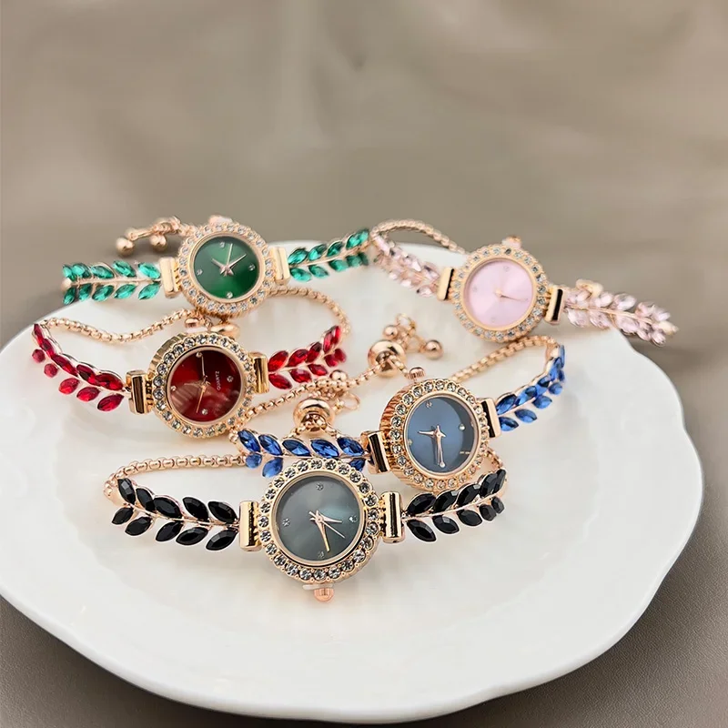 

Women's Watch Simple Luxury Water Diamond Quartz Bracelet Watch