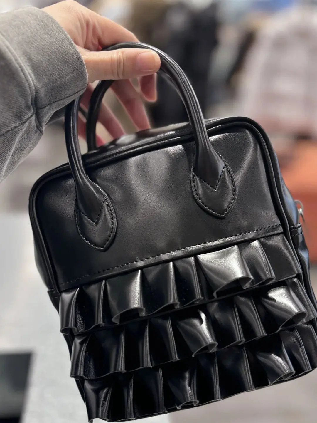 faionable-d-square-handbag-2025-new-design-youth-crossbody-bag-ele-gathered-lip-pattern-synthetic-leather-purse