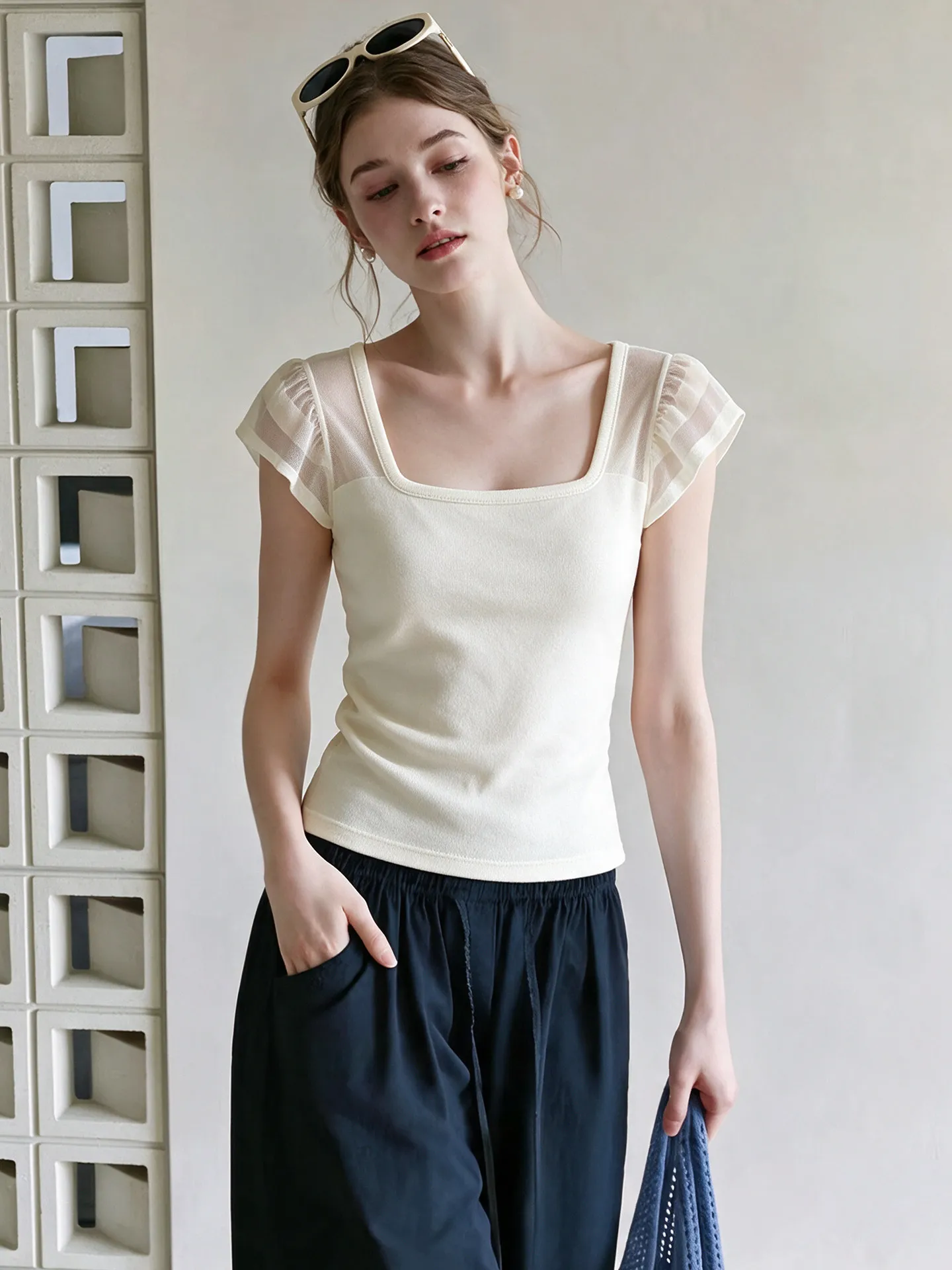 Sexy Spicy Light Maturity Style Knitted Top Women's Summer White Slim Fit Semi-Transparent Unique Beautiful Square Collar Fly...