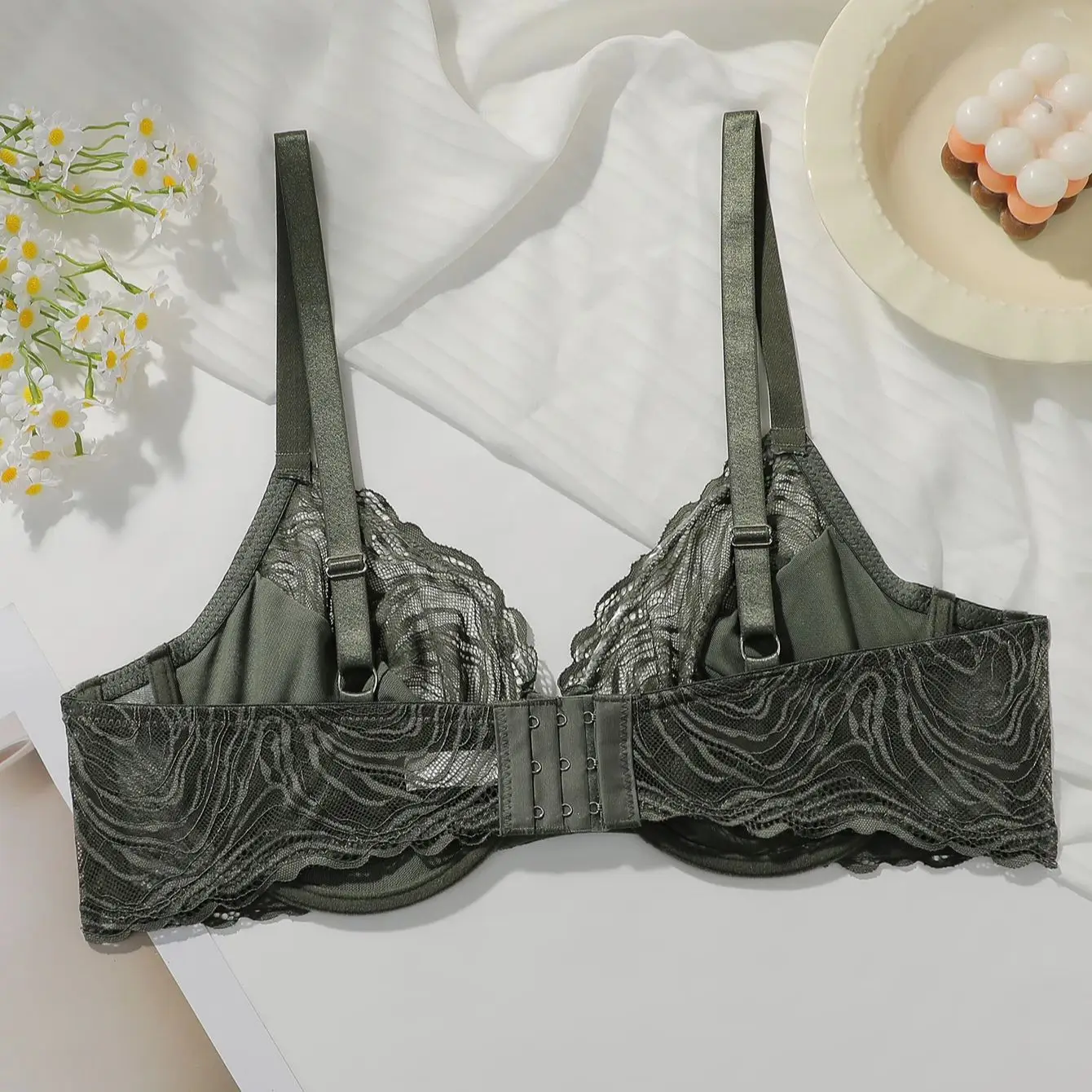 Plus Size Dark Green Bras with Underwire No Paddin Women Large Bust Support Unlined Bra Big Cup Lingerie Everyday Wear