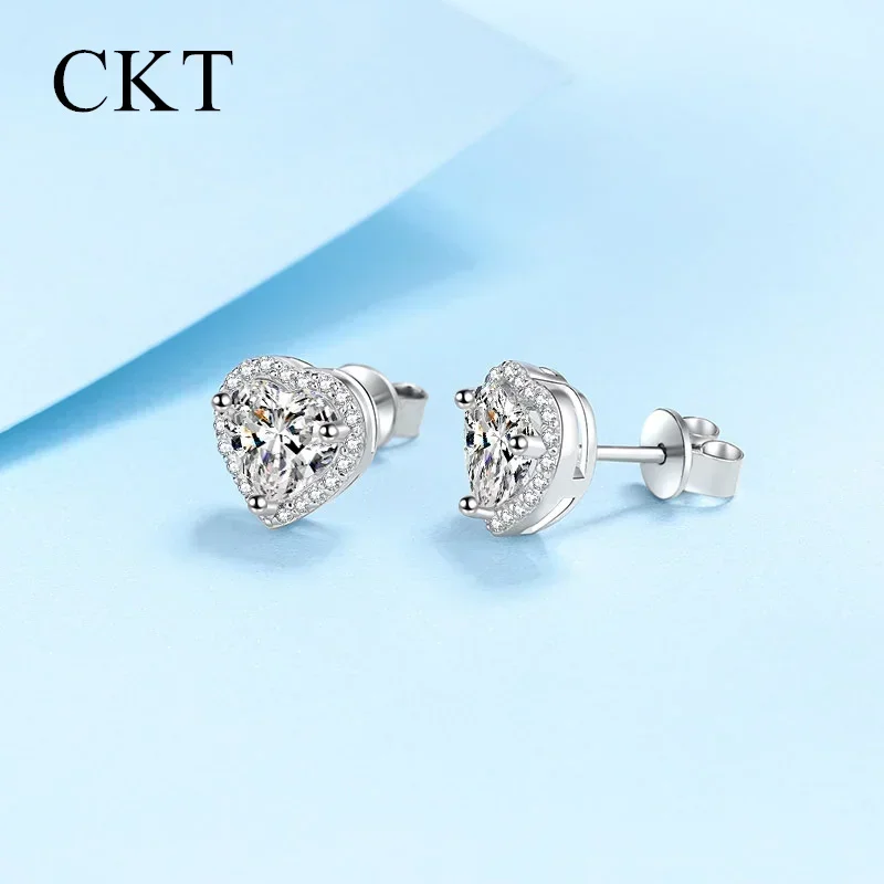 18K White Gold Love Stud Earrings for Women Heart-shaped Moissanite Diamond Earrings Pt950 Platinum Delicate Wedding Jewelry