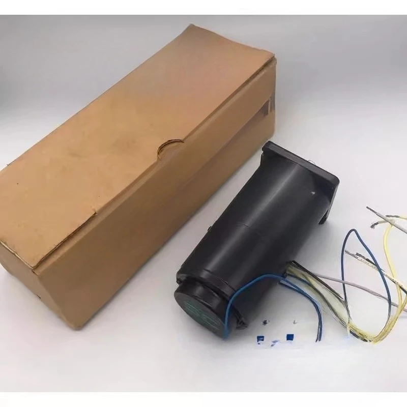 

Motor 2RK6RGN-CW2L 2RK6GN-CM