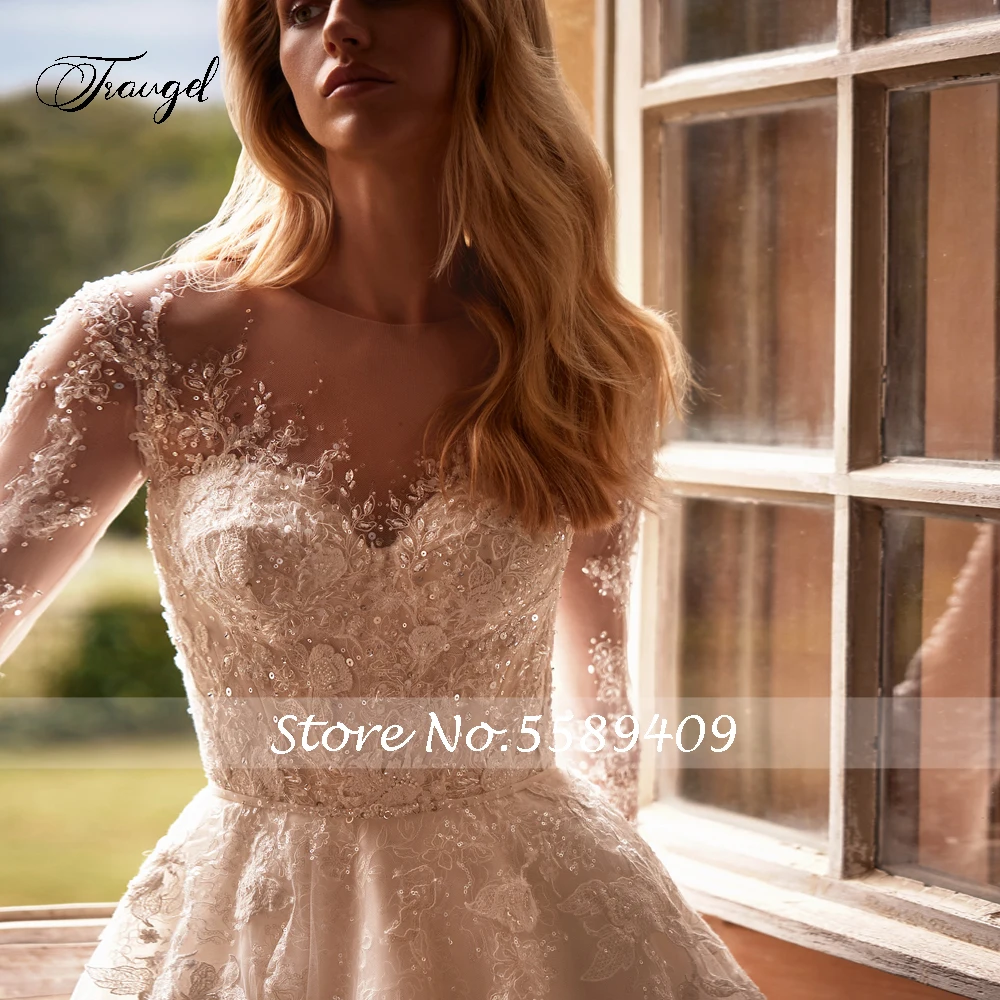 Abito da Sposa Vintage Traugel di Lusso con Scollo a Barchetta, Maniche Lunghe in Pizzo, Applicazioni Delicate, Cintura con Perline e Strascico a Corte