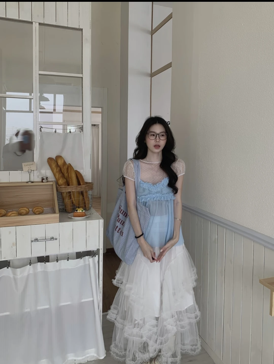 

Kumikumi Design Short Sleeve T-Shirt Mesh Women's Loose Summer Top with Halter Necklines And Long Skirts Three-Piece Set