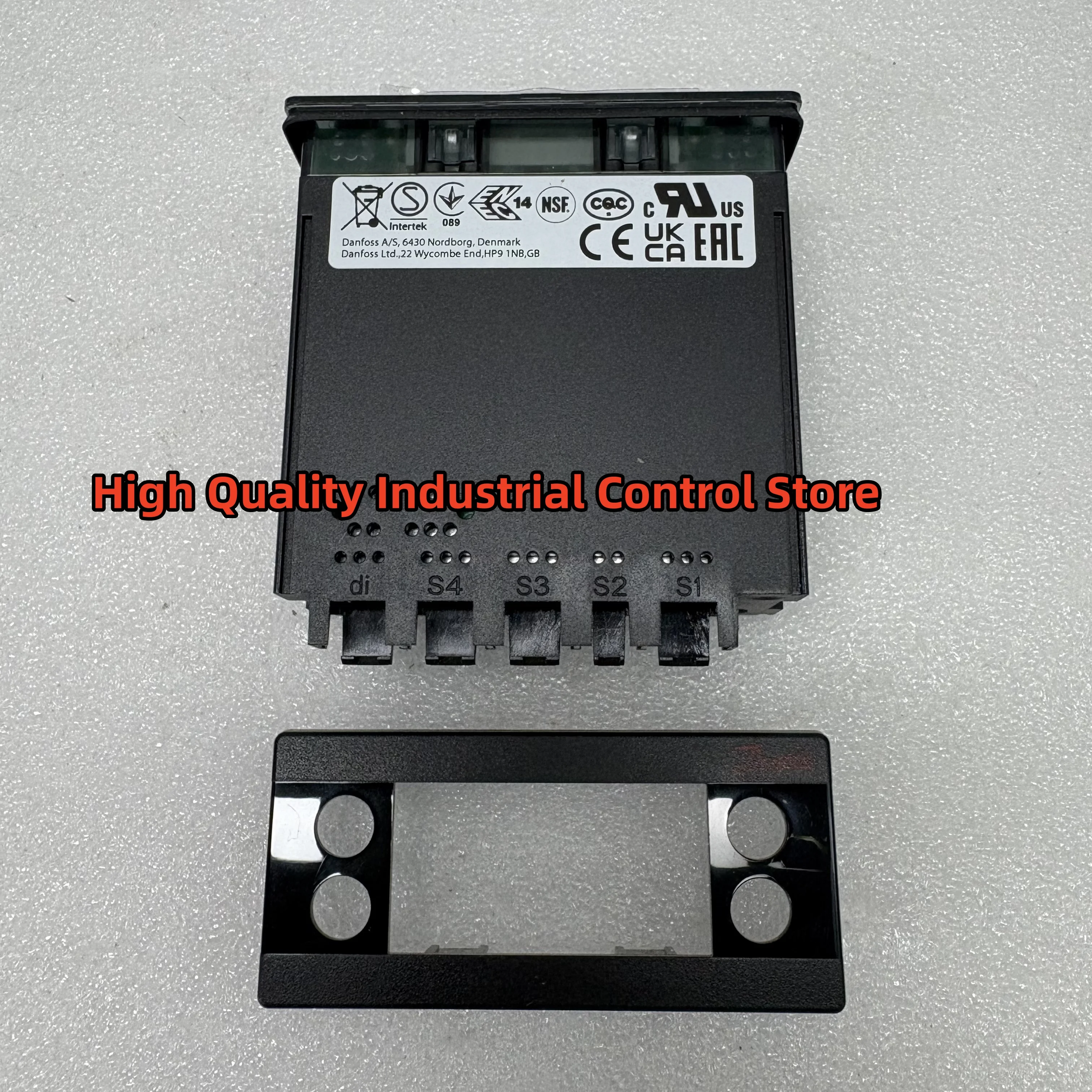 

ERC112D 080G3492 термостат совершенно новый