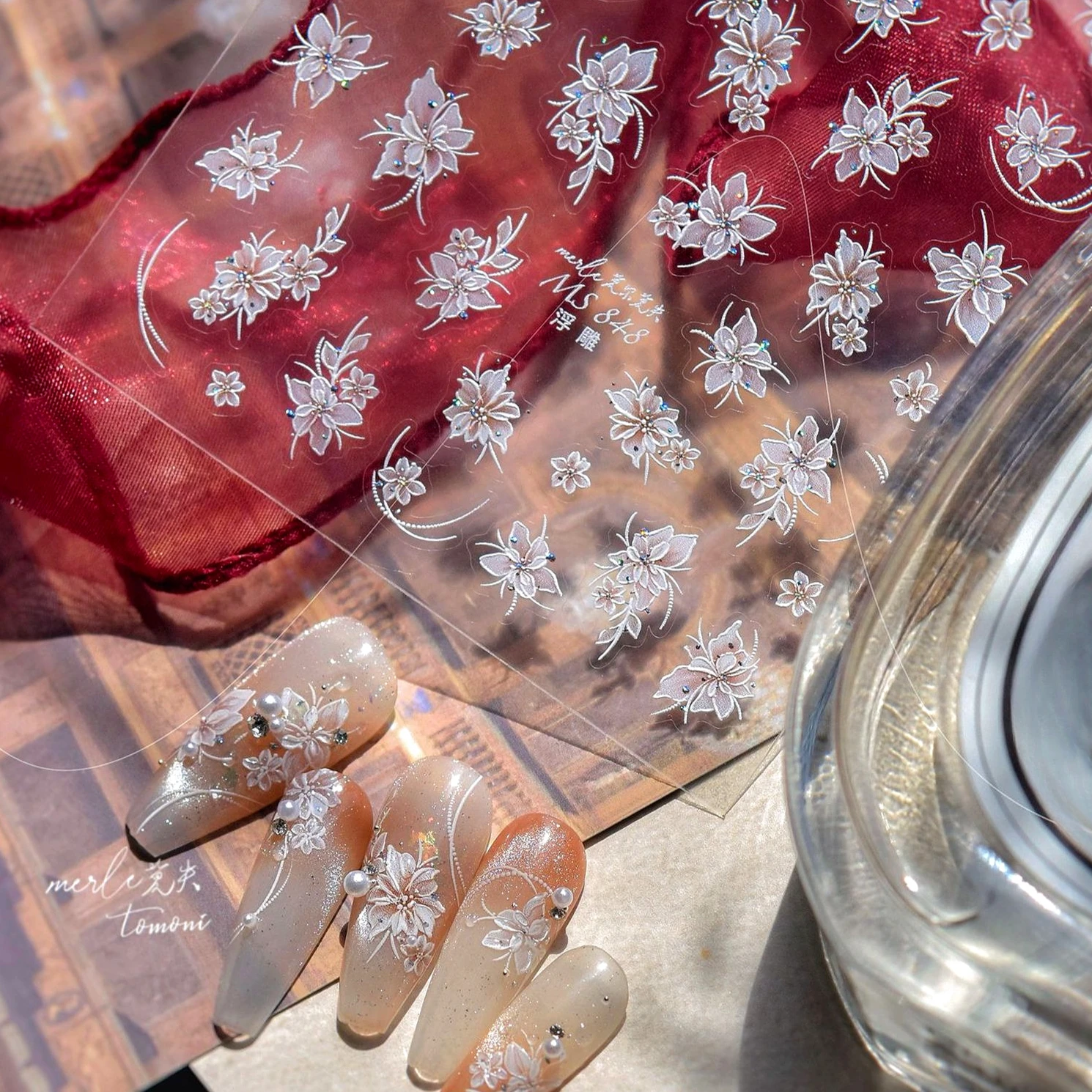 

Charming Shiny White Retro Flowers Butterfly Daisy Peach Blossom Rose Lily Peony DIY Rhinestones Spring Nail Art Stickers Decals