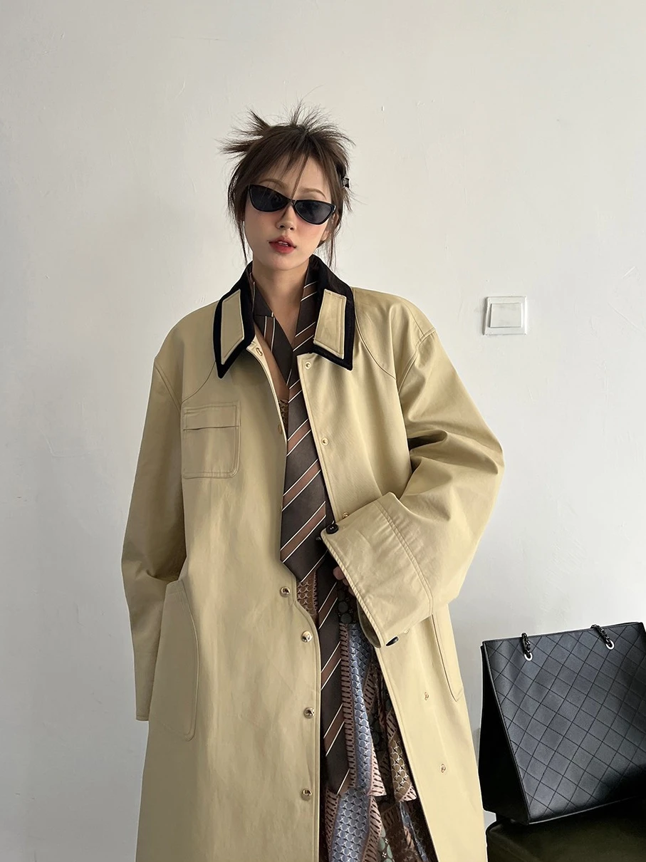 SuperAen primavera y otoño 2025 nuevo diseño largo gabardina caqui asimétrica para mujeres abrigos de gran tamaño de estilo coreano