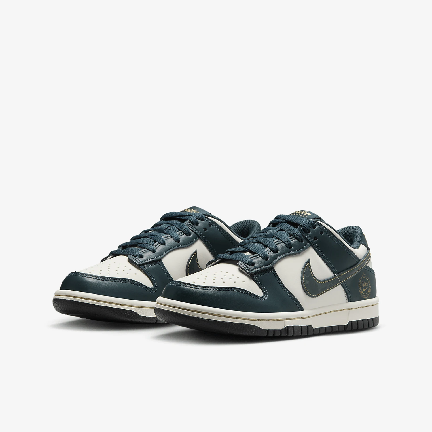 

Легкие классические низкие кроссовки Nike Authentic DUNK GS для девочек FB9109-301