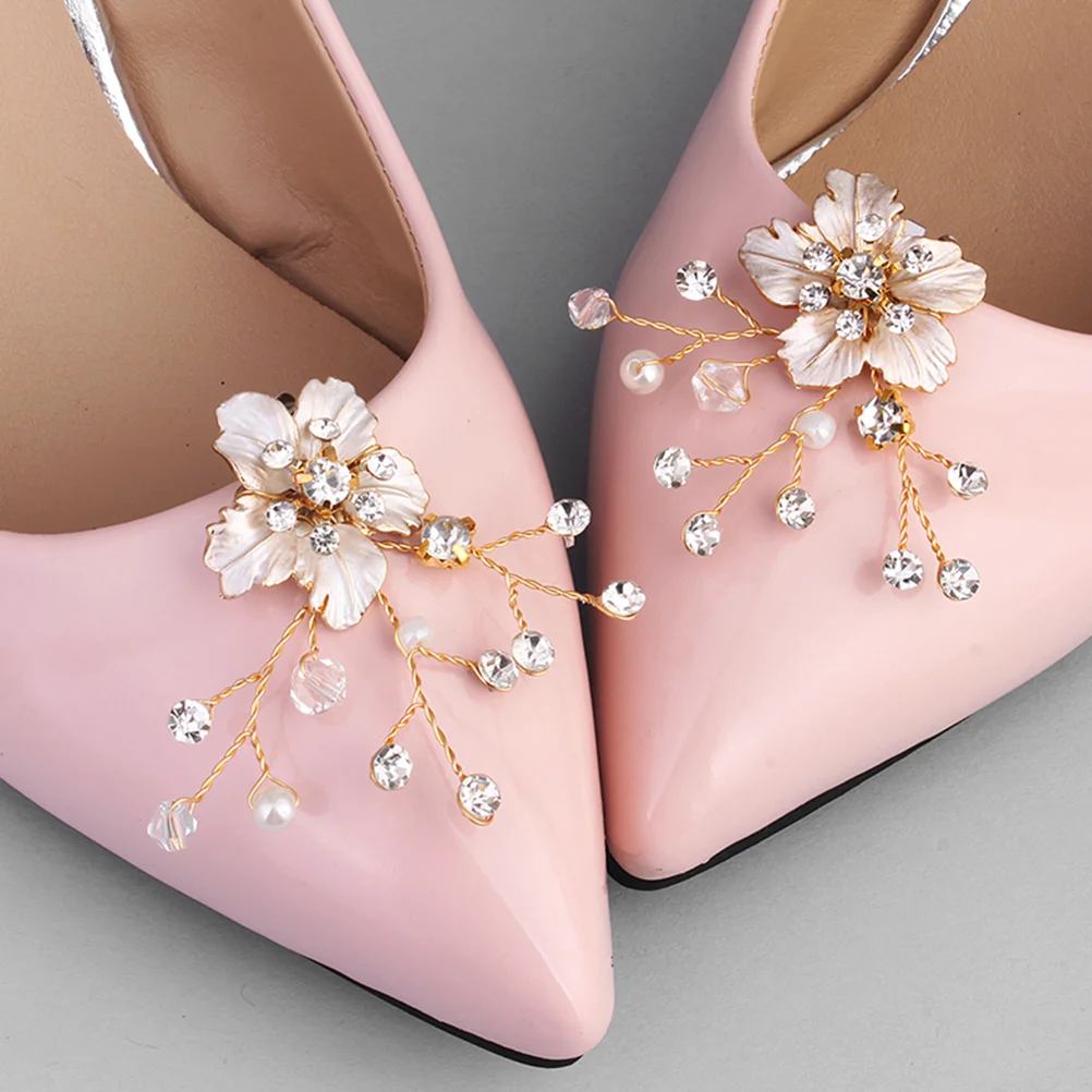 1 Pair Wedding Elegant Flower Shoe Buckles Bride Pearl Crystal Shoe Accessory (Golden) Women Shoe Clip