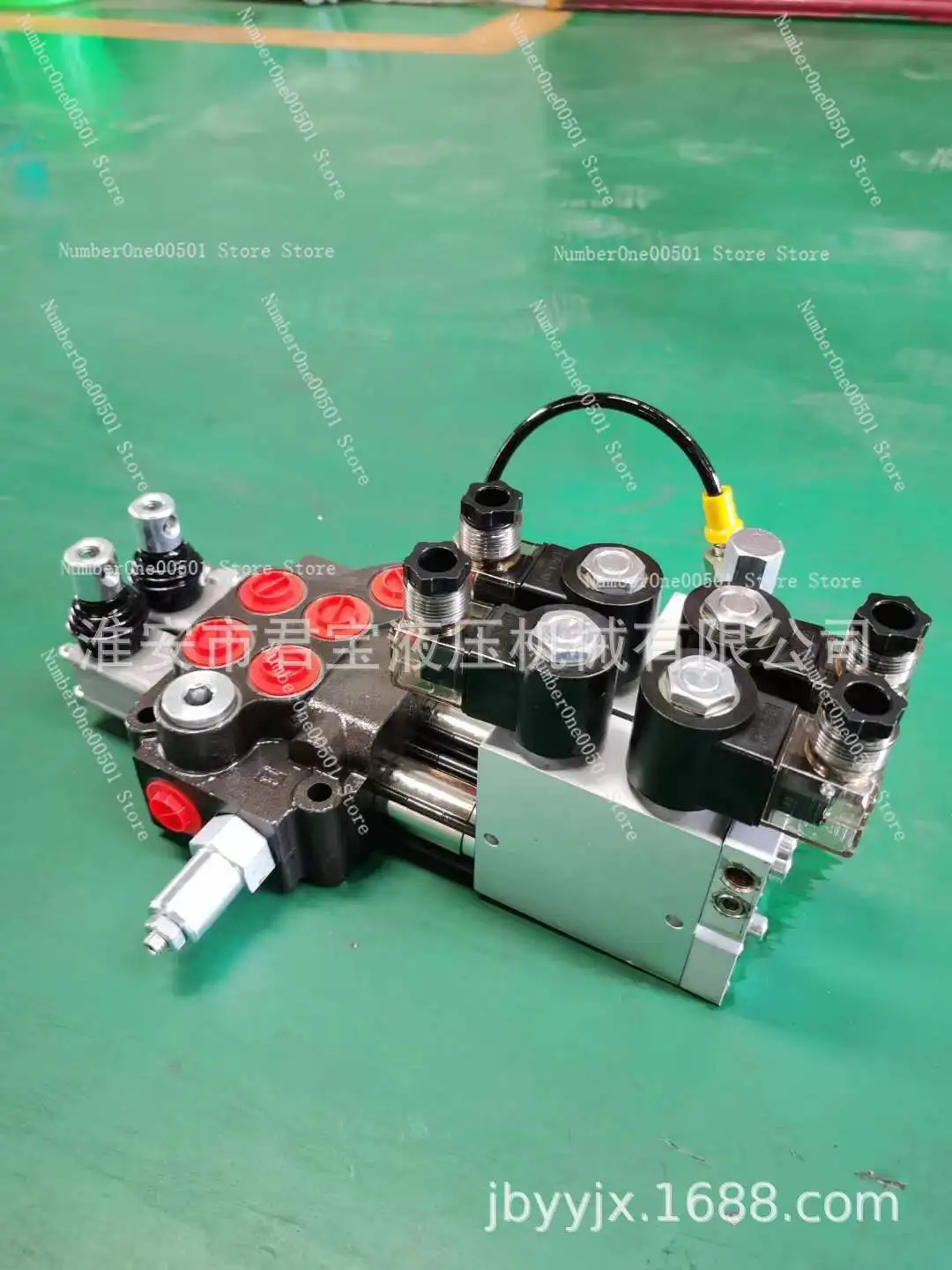 DCV40 series electro-hydraulic, remote control multi-way valve