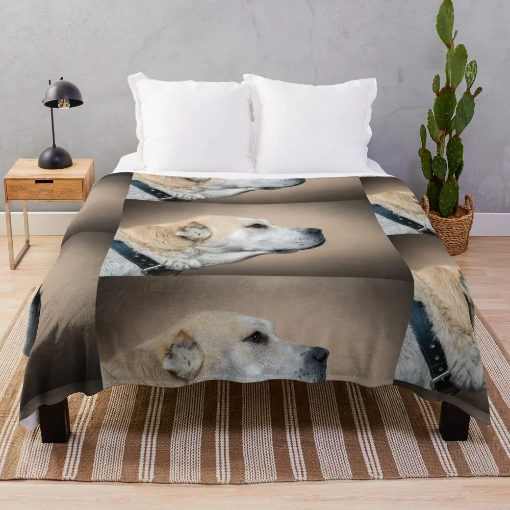 

Central Asian shepherd. Alabai dog Throw Blanket Shaggy Furry Soft Blanket for Bedroom Living Room