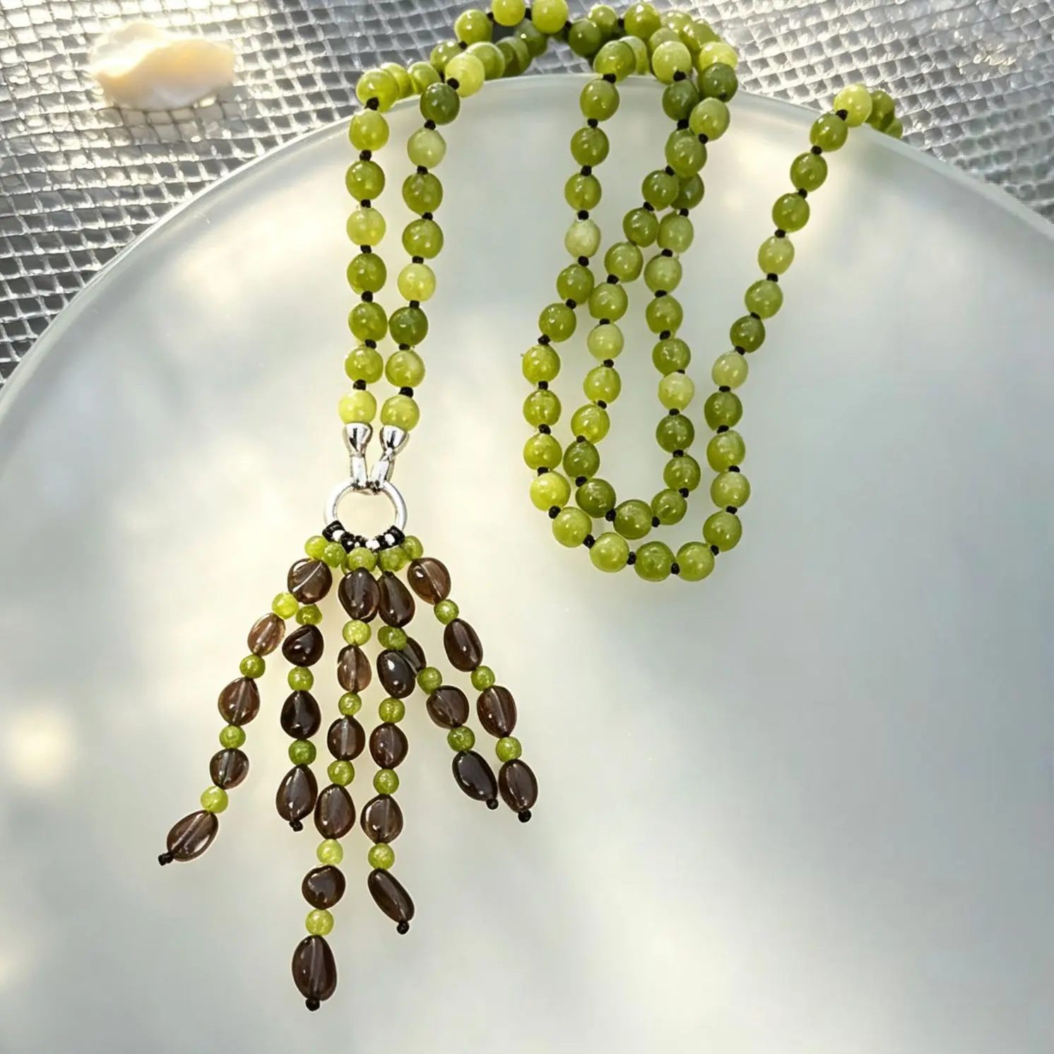 Autumn Winter Natural Stone Tassel Pendant Long Green Beaded Necklace Women's Niche Design High-end Glitter Stone Sweater Chain