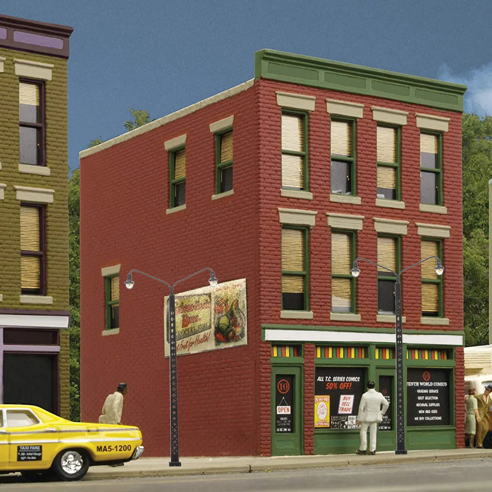 

2Pcs Mini Railroad Light Simulation Stainless Steel ABS Scene Decor Micro Landscape Lamp for Sand Table Layout Mini House Supply