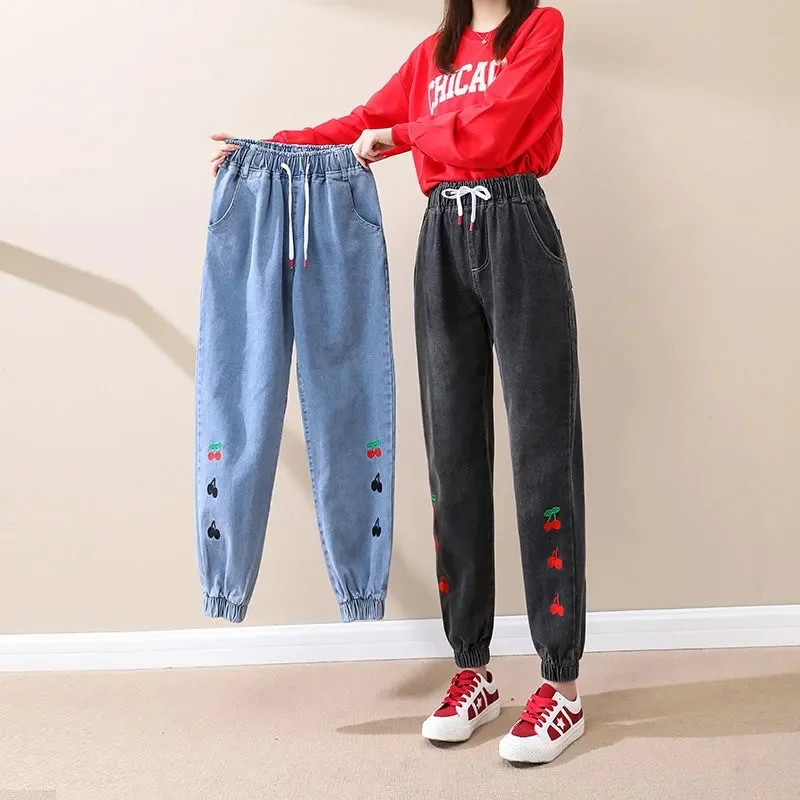 

Embroidered Jeans Female 2024Spring Autumn New Denim Pants Loose High Waist Harlan Old Daddy Trousers Student Cowboy Pants Women